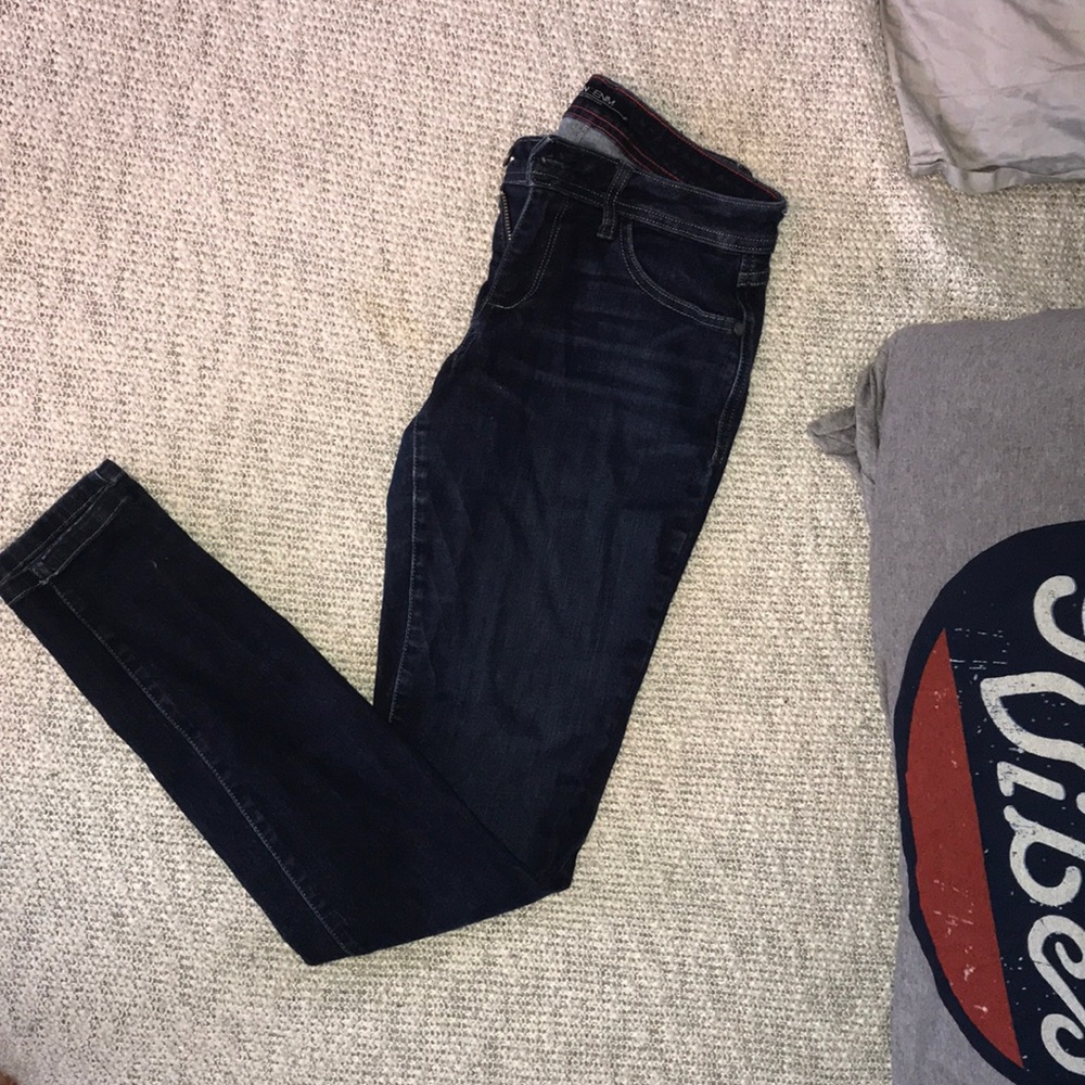 Fran Denim Helen Skinny dark wash.